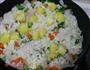 酸甜田园菠萝炒饭的做法图解10