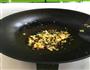 番茄芦笋炒饭的做法图解7