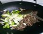 小炒羊肉的做法图解5