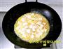 磷虾咸蛋黄煲豆腐的做法图解8
