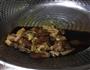 猪肉炖粉条的做法图解2