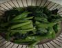 腊肉炒菠菜的做法图解2