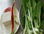豆腐碎炒青菜的做法图解1