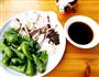 江西尖椒炒腊肉的做法图解1