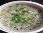 瘦肉香菇西芹粥的做法图解2