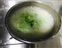 芹菜瘦肉粥的做法图解3