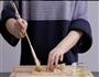 用马蹄和五花肉，做一种爽脆小吃的做法图解5