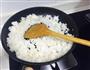 洋葱粟米火腿炒饭的做法图解7