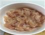 胡萝卜鸡肉丝的做法图解1