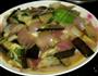 白菜烩茄子洋葱片的做法图解2
