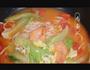 西红柿鲜虾面的做法图解16