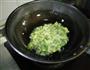 芹菜叶鸡蛋饼的做法图解10