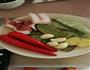 瘦肉炒扁豆的做法图解1