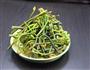 春天里的野菜，蒜蓉炒蕨菜的做法图解1