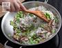 腊肉豆瓣饭的做法图解5