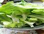 蒜蓉蚝油白灼生菜的做法图解1