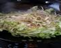 包菜炒豆芽的做法图解7