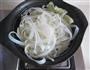 包菜粉丝煲的做法图解4